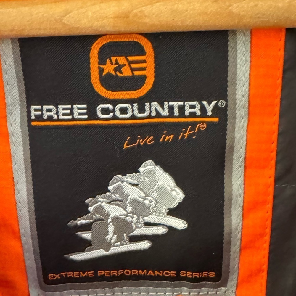 Boy’s Free Country Orange and black camo hooded winter warm lined jacket 18/20 - Picture 3 of 4